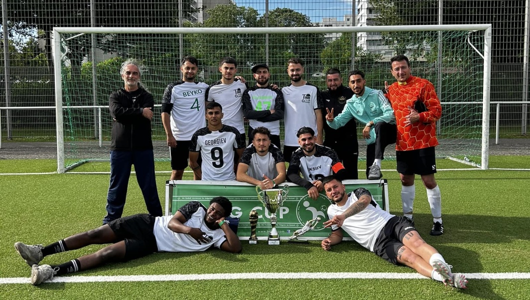 Gent City – een voorbeeld van hoe je een succesvol team opbouwt met trouwe voetbalvrienden!